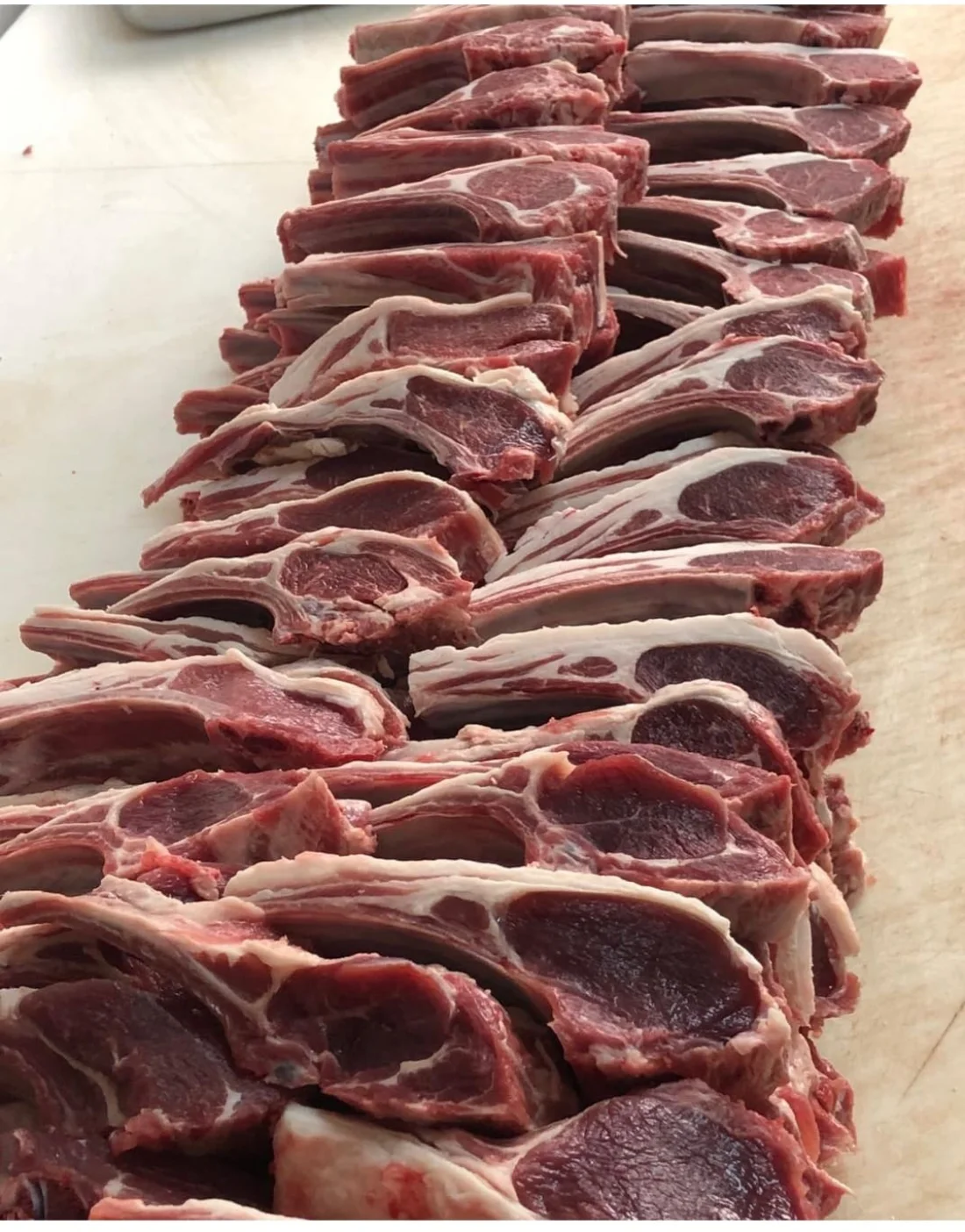 Slow-grilled lamb chops